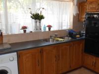 Kitchen - 17 square meters of property in Norkem park