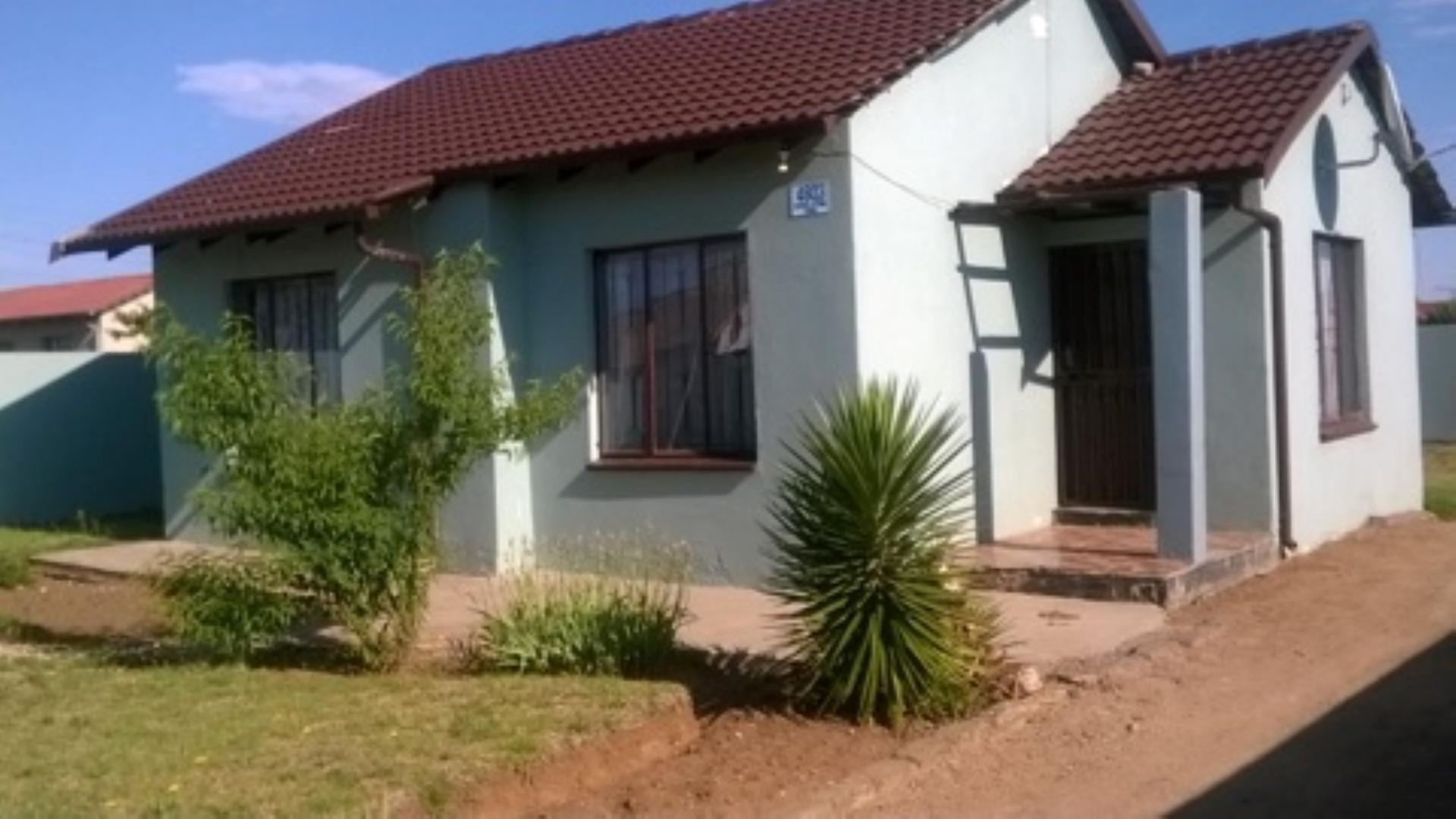 Front View of property in Benoni