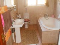 Bathroom 1 - 12 square meters of property in Boschkop