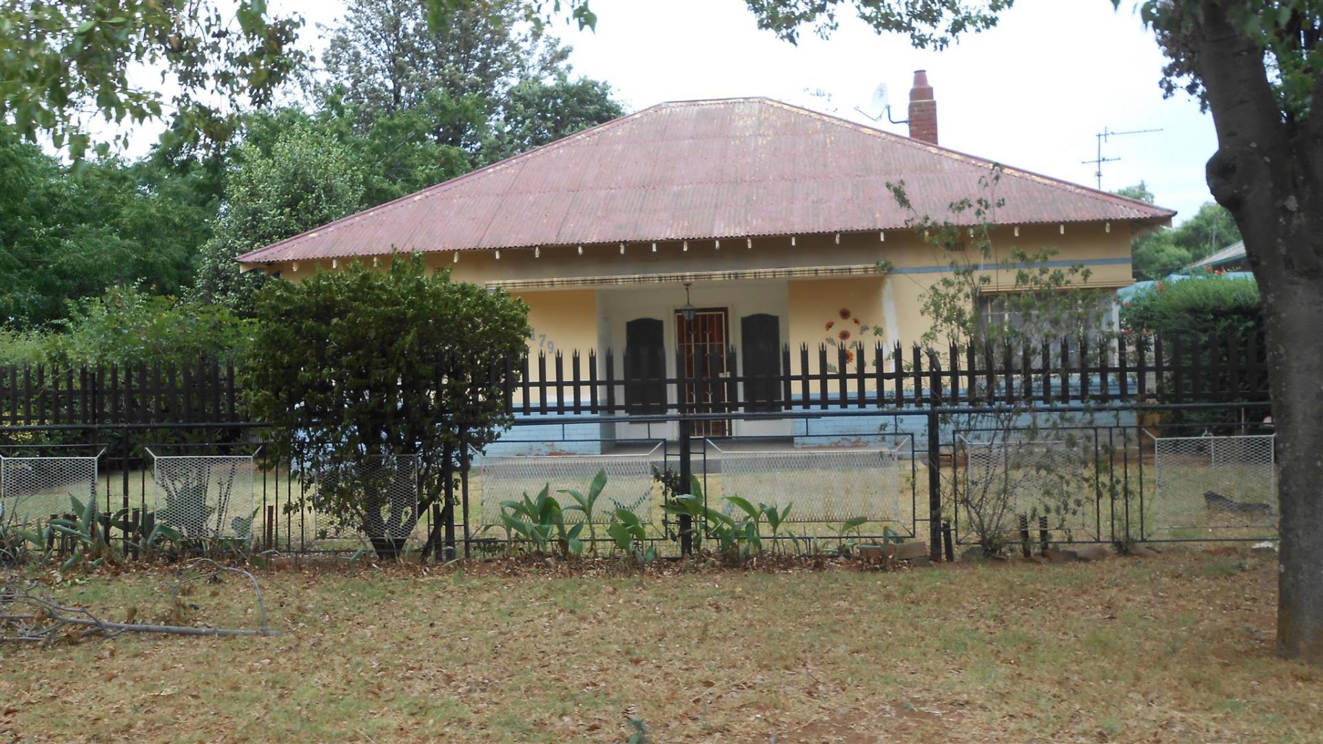 Front View of property in Boksburg