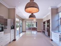 Kitchen - 26 square meters of property in Boardwalk Meander Estate