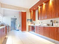 Kitchen - 37 square meters of property in Constantia Glen