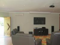 Lounges - 48 square meters of property in Buyscelia AH