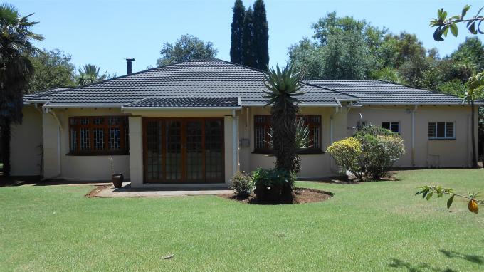 4 Bedroom House for Sale For Sale in Benoni - Home Sell - MR136998