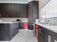 Kitchen - 24 square meters of property in Silverwoods Country Estate