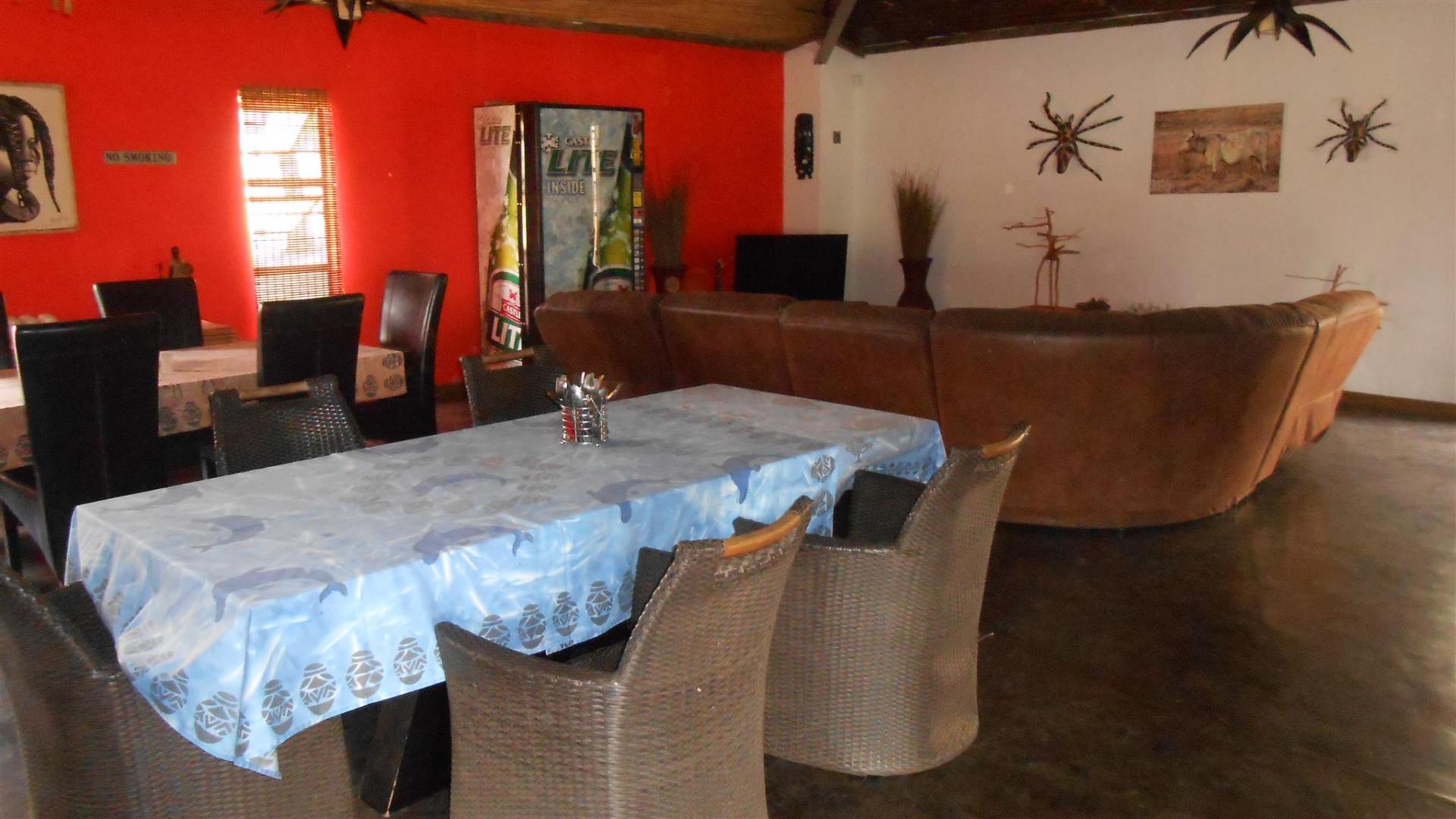 Dining Room - 30 square meters of property in Benoni