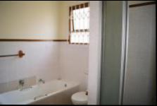Bathroom 1 - 6 square meters of property in Shelly Beach