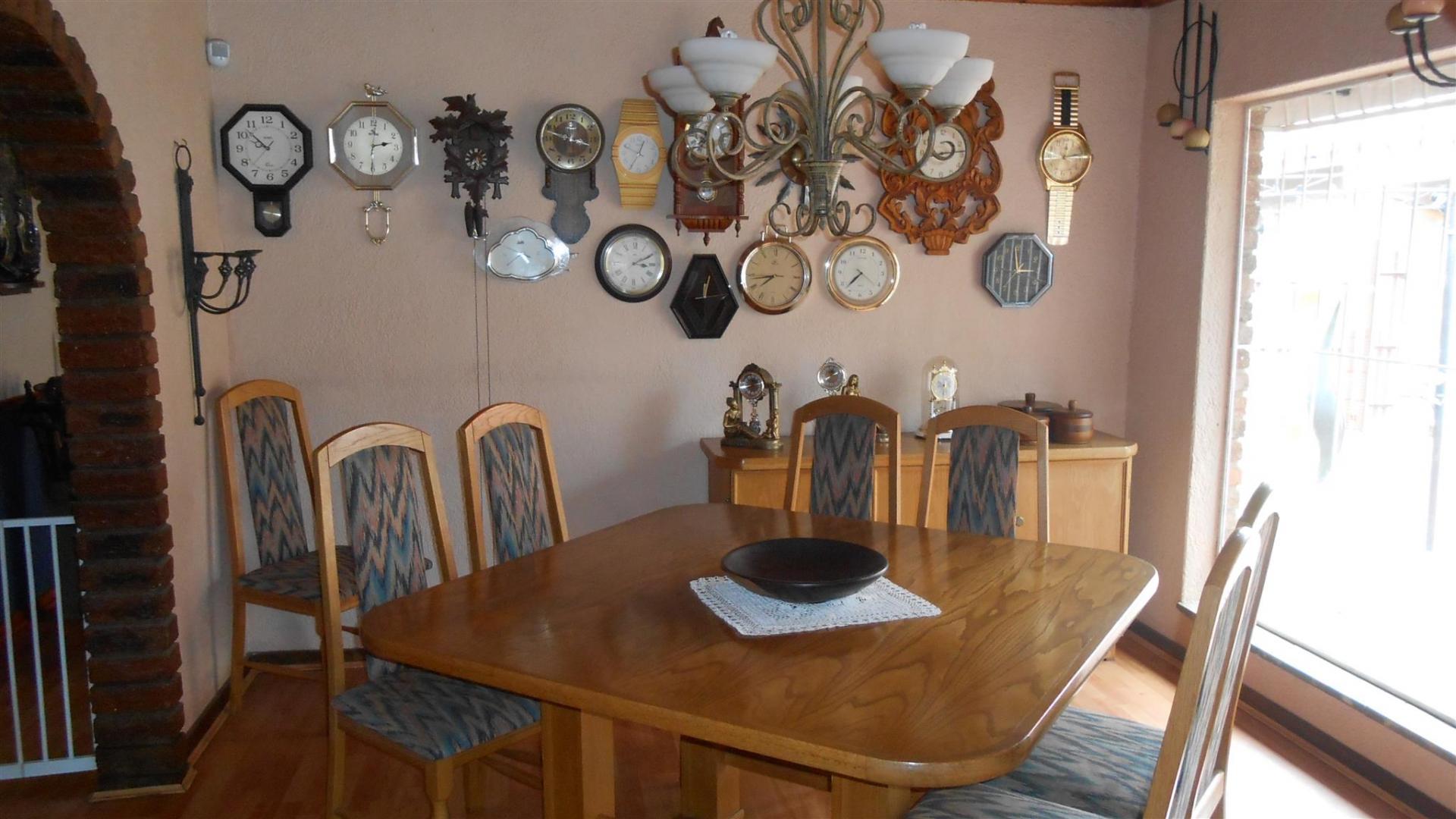 Dining Room - 13 square meters of property in Petersfield