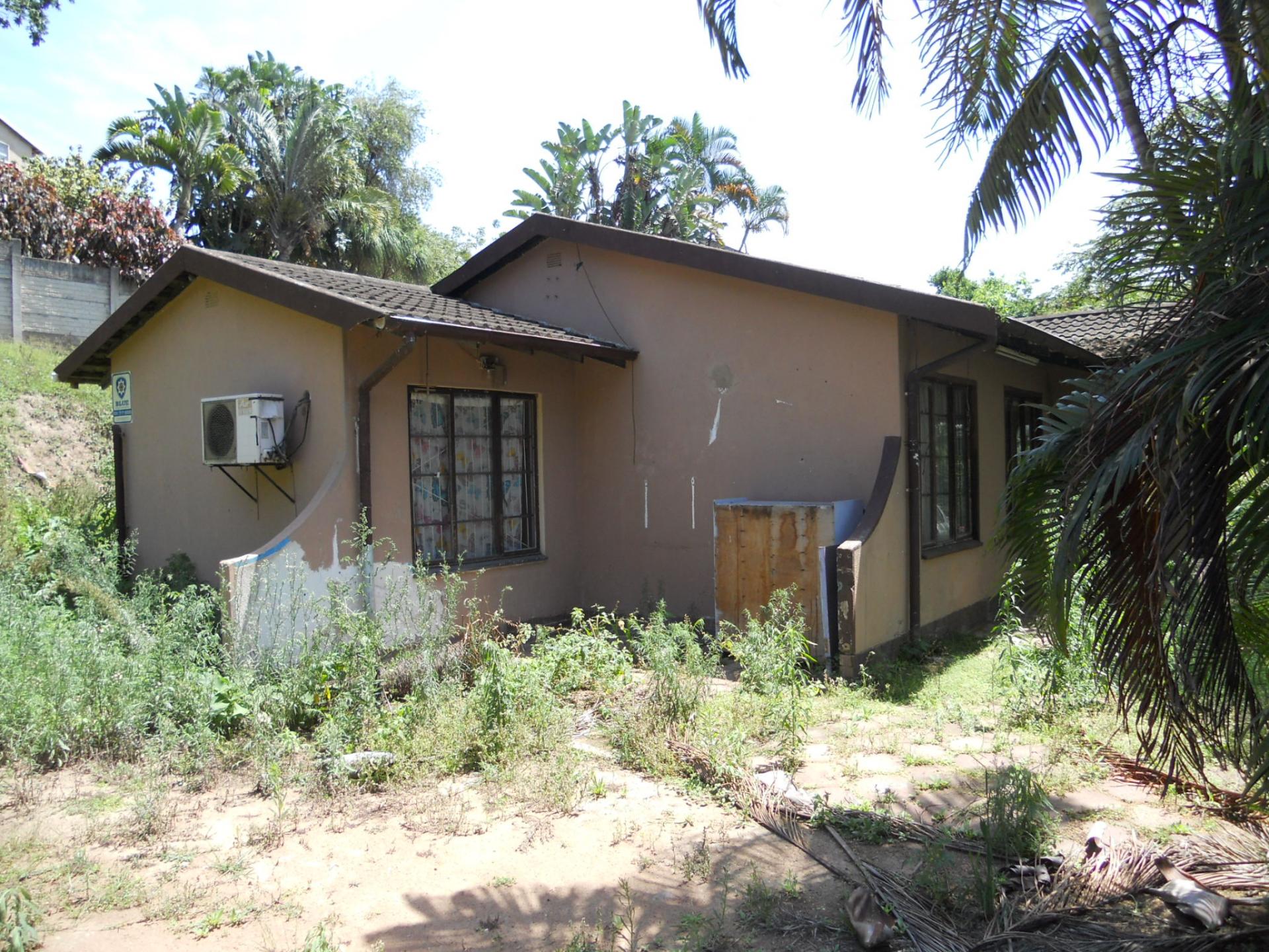 Front View of property in Queensburgh