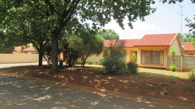 5 Bedroom House for Sale For Sale in Vanderbijlpark - Private Sale - MR137453