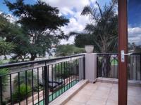 Balcony - 24 square meters of property in Willow Acres Estate