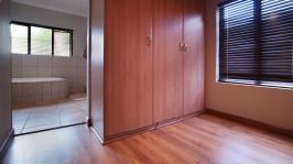 Main Bedroom - 30 square meters of property in Willow Acres Estate