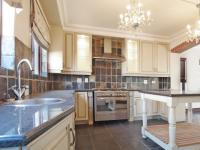 Kitchen - 15 square meters of property in Silver Lakes Golf Estate