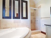 Bathroom 3+ - 9 square meters of property in Silver Lakes Golf Estate