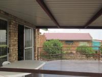 Patio - 25 square meters of property in Vaal Oewer