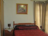 Bed Room 1 - 9 square meters of property in Vaal Oewer