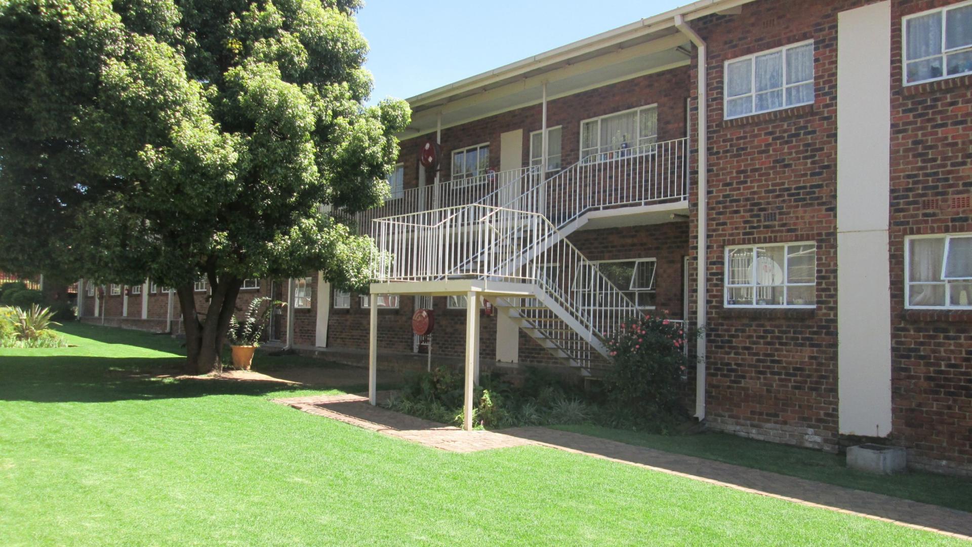 Front View of property in Kempton Park