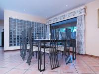 Dining Room - 20 square meters of property in Woodhill Golf Estate