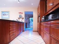 Kitchen - 19 square meters of property in Woodhill Golf Estate