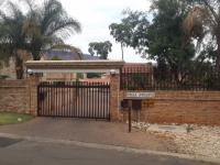 Front View of property in Rustenburg