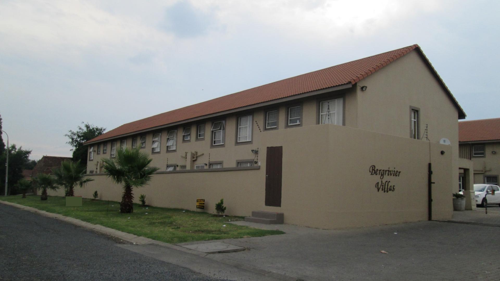 Front View of property in Vanderbijlpark