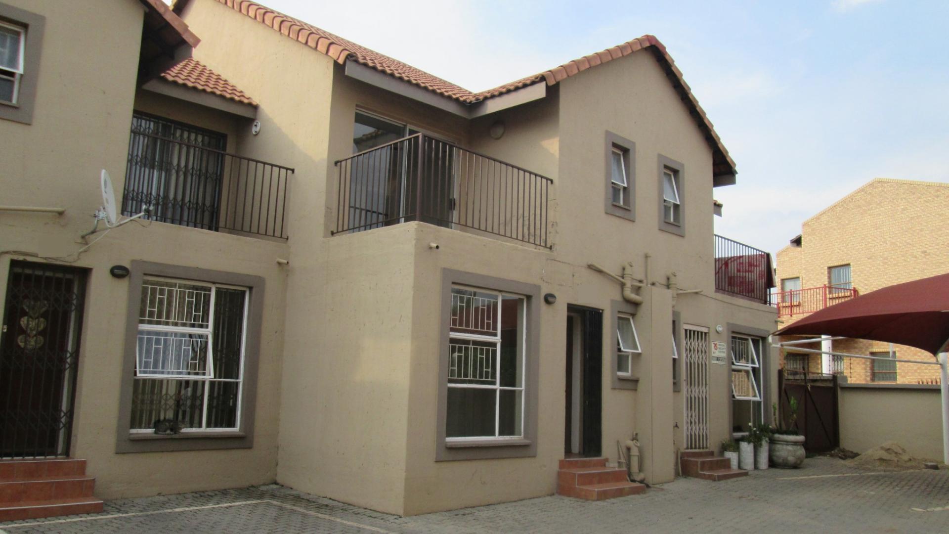 Front View of property in Vanderbijlpark