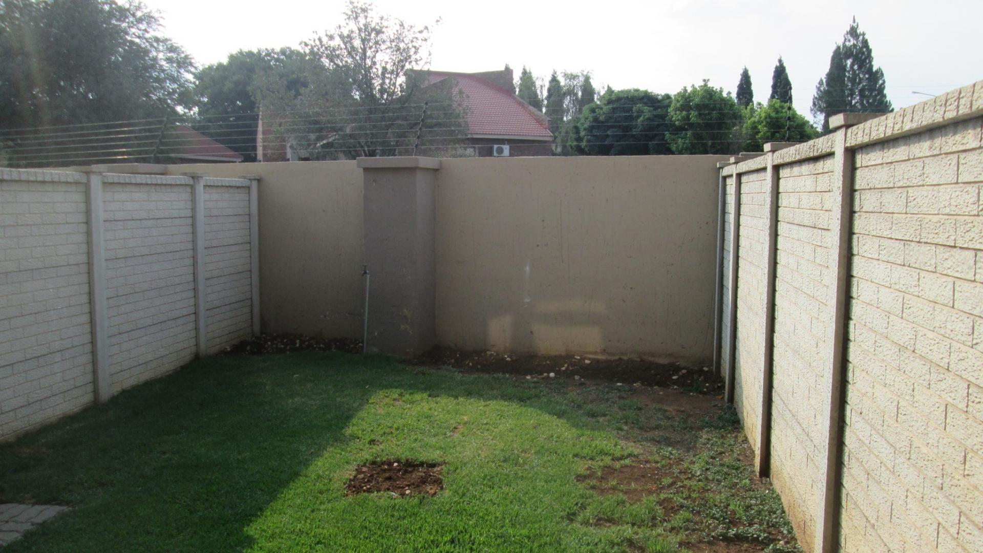 Spaces - 15 square meters of property in Vanderbijlpark