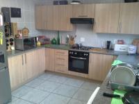 Kitchen - 16 square meters of property in Vanderbijlpark