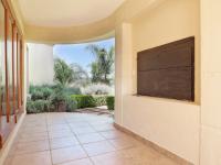 Patio - 24 square meters of property in Woodhill Golf Estate