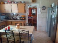 Kitchen - 15 square meters of property in Petrusburg