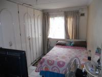 Bed Room 1 - 10 square meters of property in Copesville