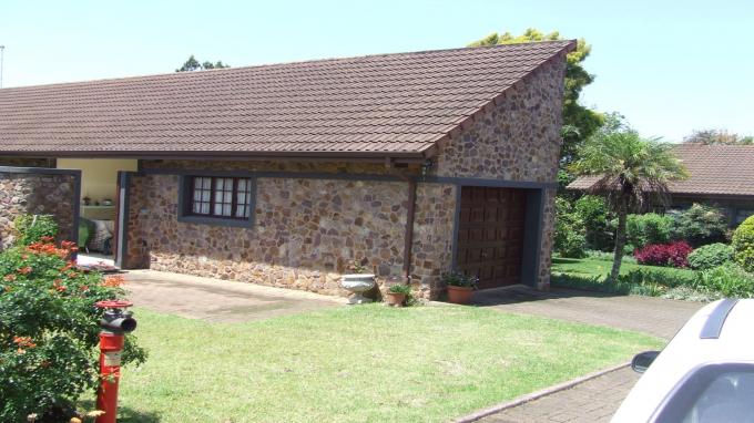 2 Bedroom Sectional Title for Sale For Sale in Hillcrest - KZN - Home Sell - MR137865