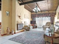 TV Room - 29 square meters of property in Constantia Glen