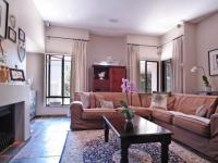 Lounges - 54 square meters of property in Woodhill Golf Estate