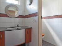 Bathroom 1 - 9 square meters of property in Silver Lakes Golf Estate