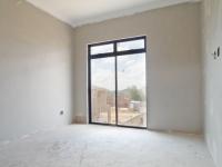 Bed Room 2 - 15 square meters of property in Heron Hill Estate