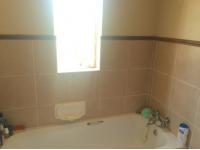 Main Bathroom - 5 square meters of property in Mooikloof Ridge