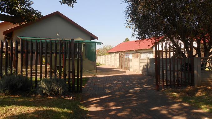 5 Bedroom House for Sale For Sale in Emalahleni (Witbank)  - Private Sale - MR138644