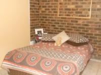 Bed Room 4 - 9 square meters of property in Emalahleni (Witbank) 