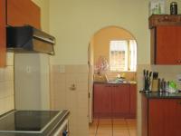 Kitchen - 14 square meters of property in Birchleigh North