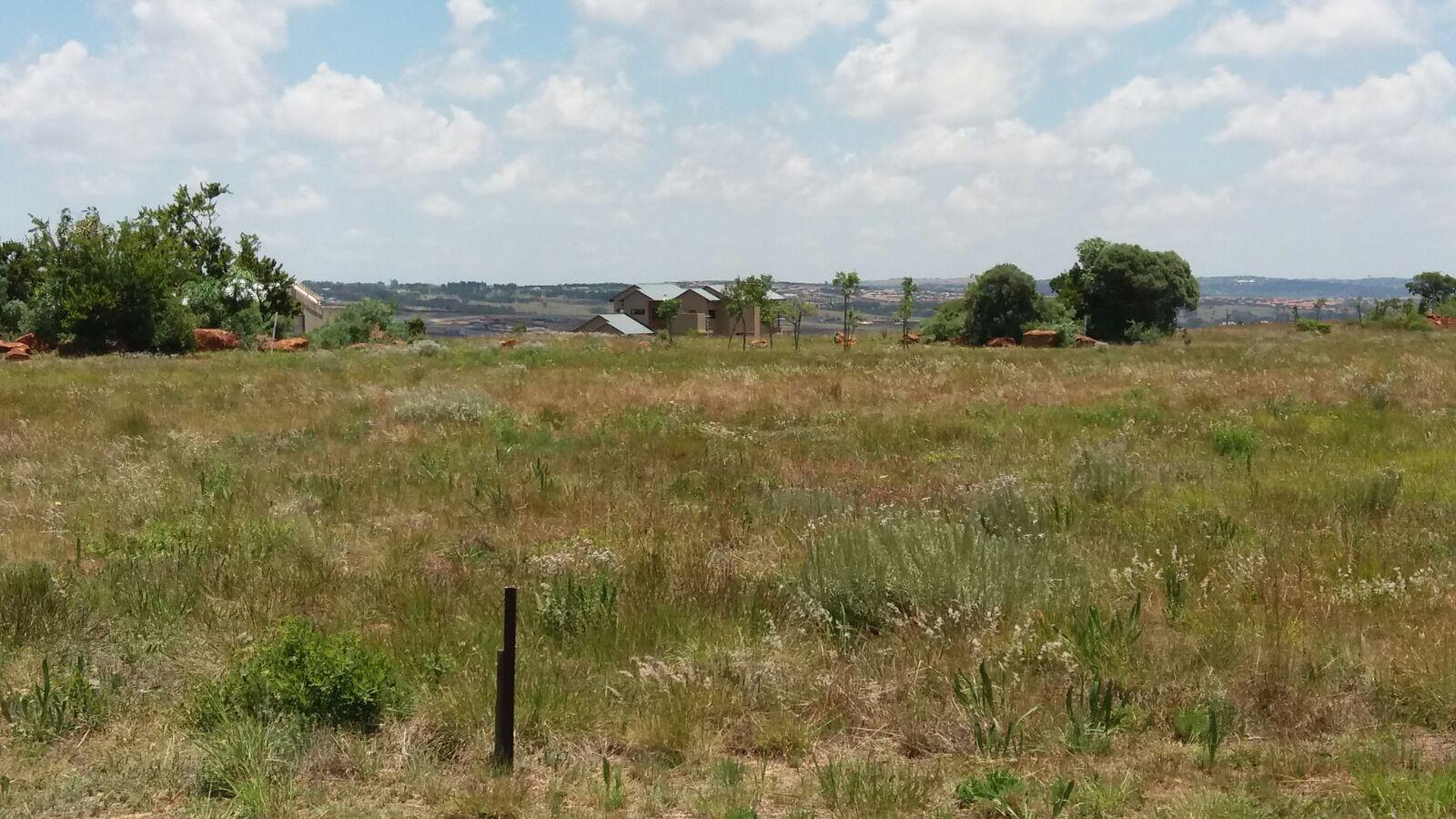 Land for Sale For Sale in Mooikloof - Private Sale - MR138771