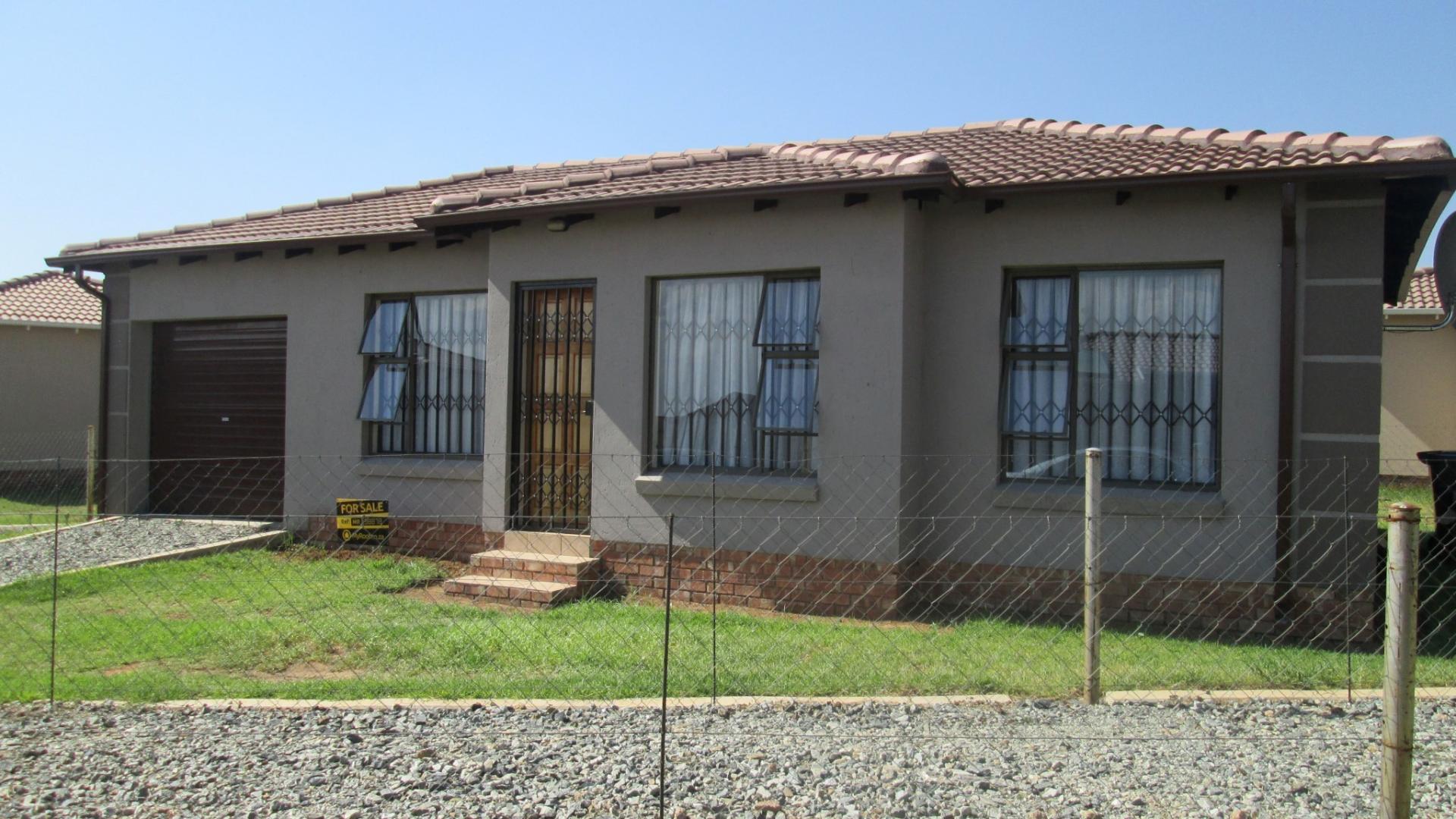 Front View of property in Sharon Park