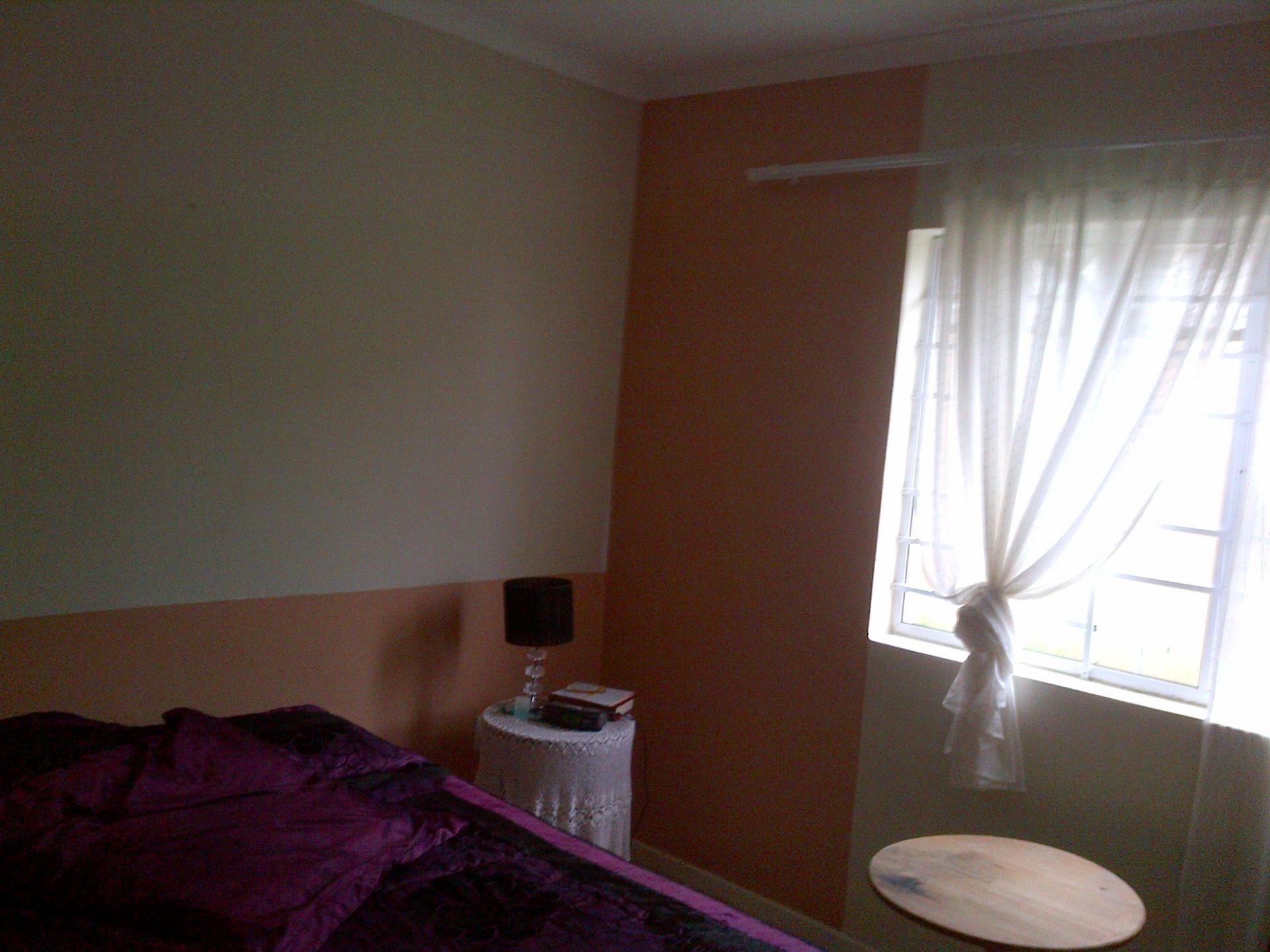 Main Bedroom of property in Cambridge