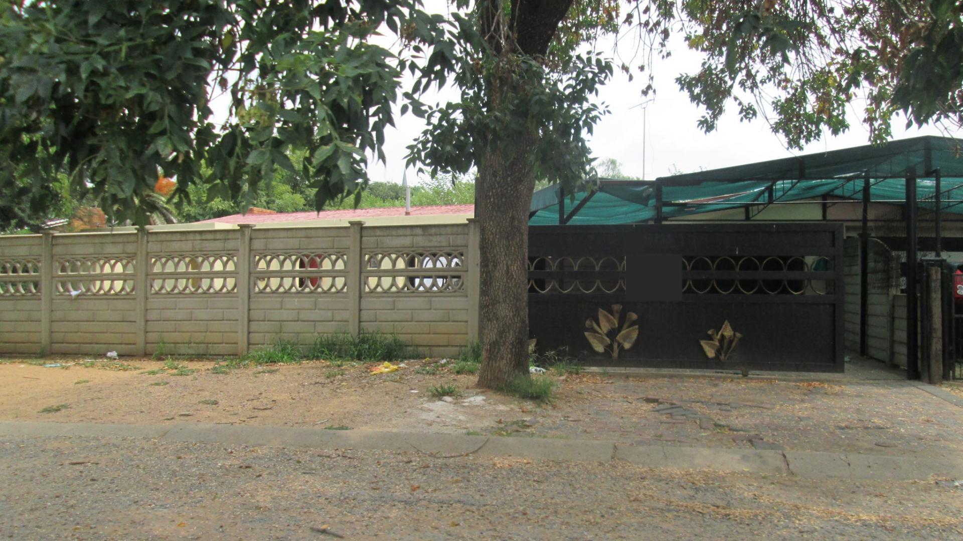 Front View of property in Sasolburg