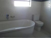 Main Bathroom - 8 square meters of property in Aerorand - MP