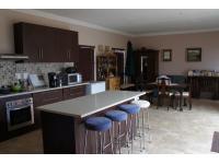 Kitchen - 15 square meters of property in Albertinia