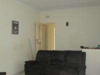 Lounges - 27 square meters of property in Dinwiddie