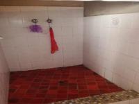 Bathroom 1 of property in Tongaat