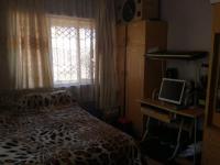 Bed Room 2 of property in Tongaat