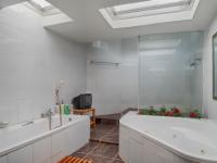 Bathroom 1 - 15 square meters of property in Magaliesburg